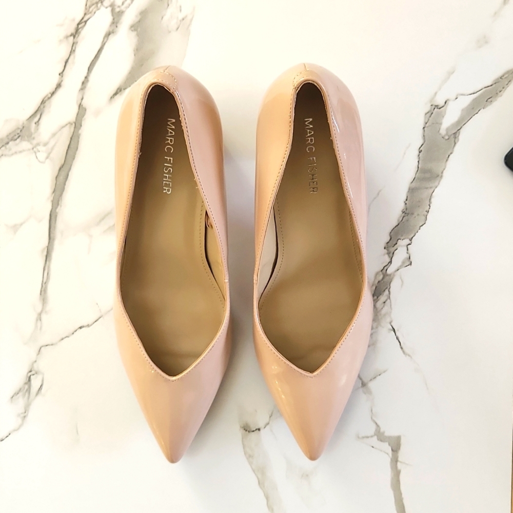 Marc Fisher Light Pink/Beige Block Heel Pump